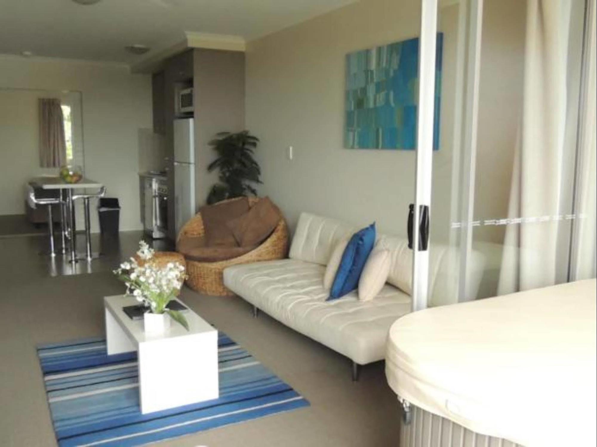 Airlie Central Apartments Airlie Beach Εξωτερικό φωτογραφία