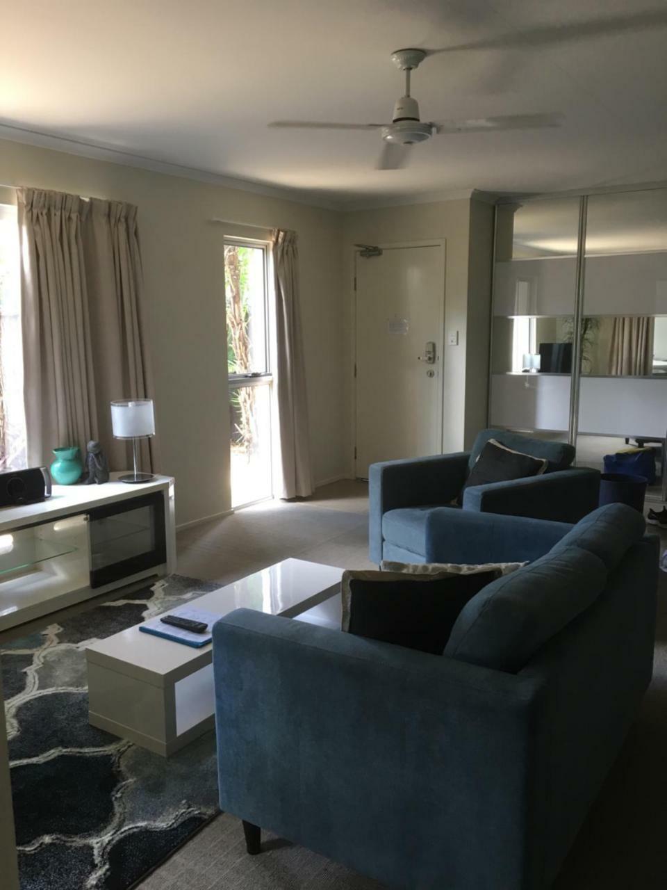 Airlie Central Apartments Airlie Beach Εξωτερικό φωτογραφία